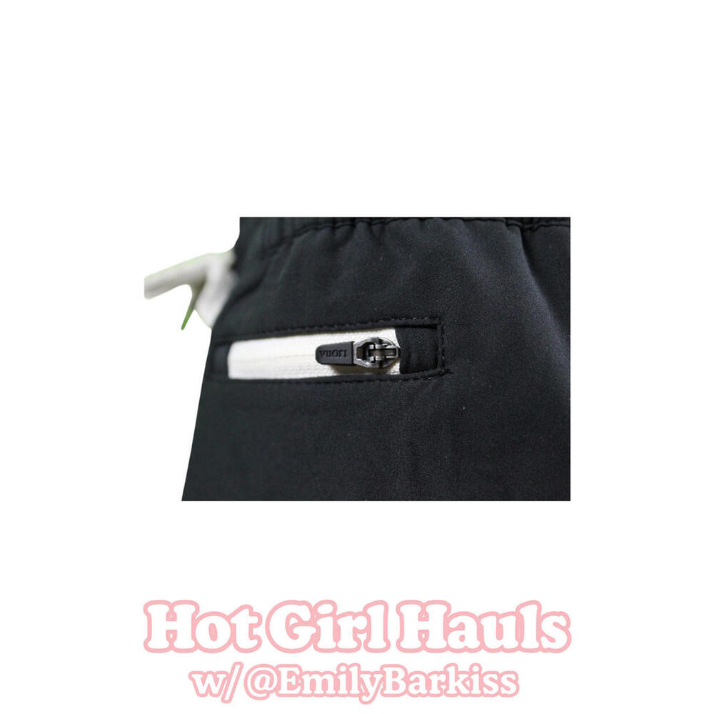vuori | Women's | Clementine 4" Short 2.0 | Black | Large | New With Tags 💋 - Picture 3 of 6